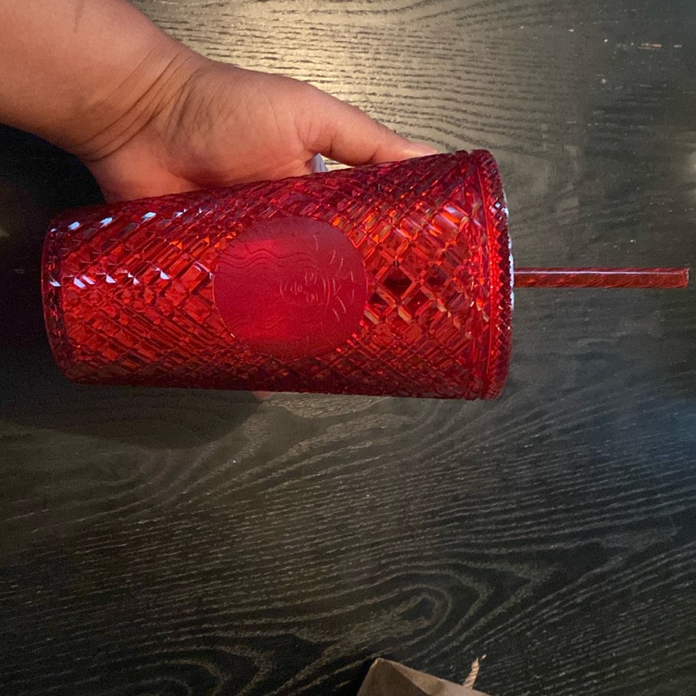 Starbucks Jeweled Azure Red Grande Tumbler
16oz Cup Holiday 2021